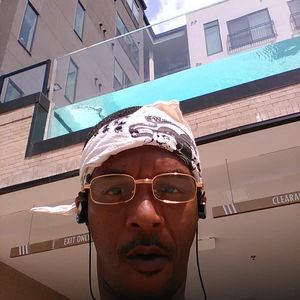 Meet your Posher, Vashawn